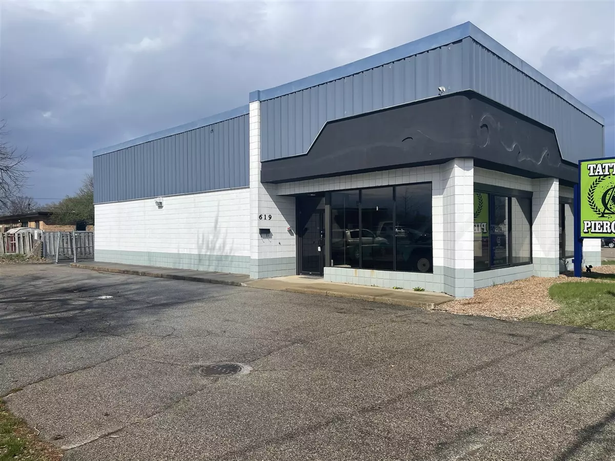 Wyoming, MI 49509-4004,619 36th Street