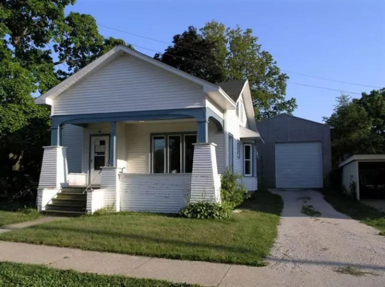 125 White Street, Shelby, MI 49455