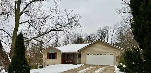 981 Shadybrook Drive, Holland, MI 49424