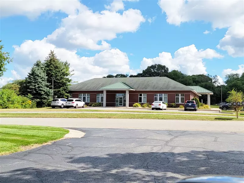 259 Hoover Boulevard, Holland, MI 49423-3790