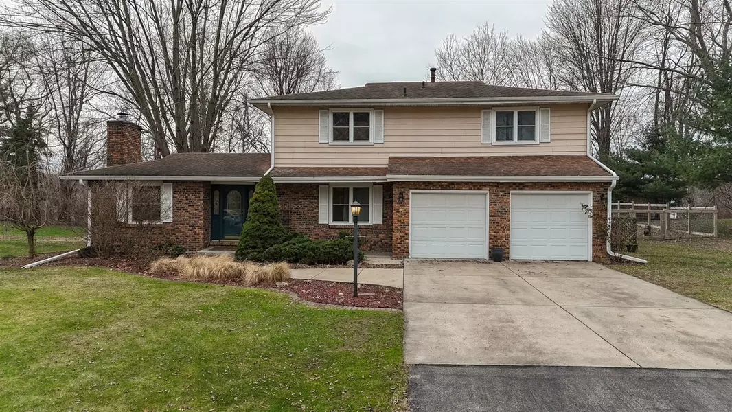 5172 Riverview Drive, Coloma, MI 49038