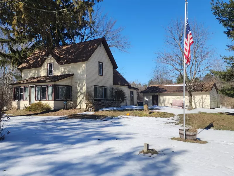 706 W Pontaluna Road, Norton Shores, MI 49444