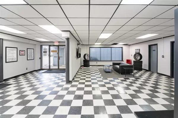 Kalamazoo, MI 49048-1751,901 Riverview Drive