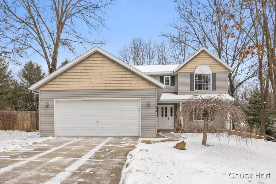 11492 Holmden Court, Rockford, MI 49341-7319