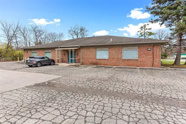 Farmington, MI 48336-5549,21111 Middlebelt Road