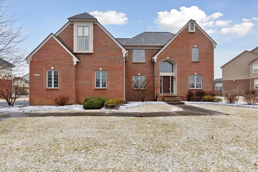 843 Gallery Lane, Ann Arbor, MI 48103-8890