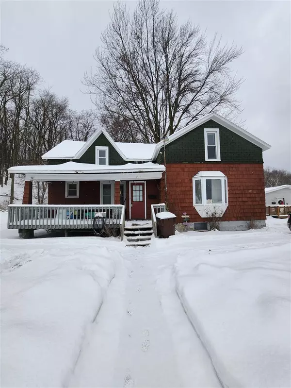 1514 Main Street, Manistee, MI 49660-3226