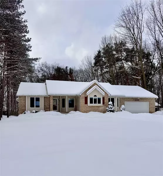 14438 Woodpine Drive, Holland, MI 49424