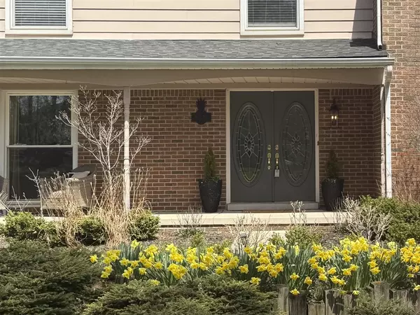 Grosse Ile, MI 48138-1531,8820 Thorntree Drive