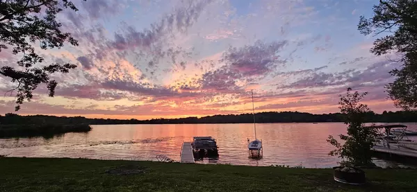 Pinckney, MI 48169-9746,11280 Patterson Lake Drive