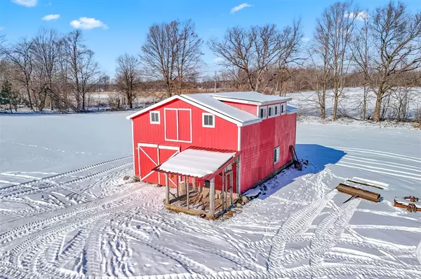 Jonesville, MI 49250-9737,10455 Brown Road
