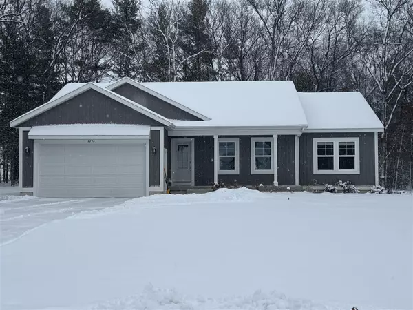 7736 Foxtail Court, Whitehall, MI 49461-9168