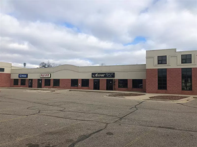 5015 E Michigan Avenue, Kalamazoo, MI 49048