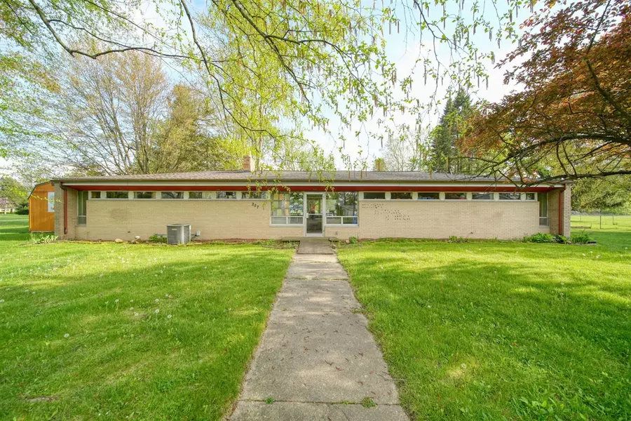 227 E State Street, Hanover, MI 49241-9814