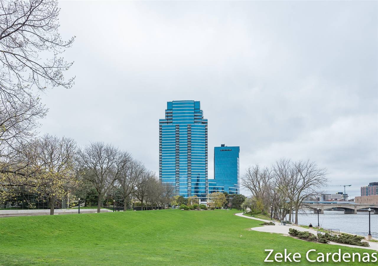 335 Bridge Street, Grand Rapids, MI 49504