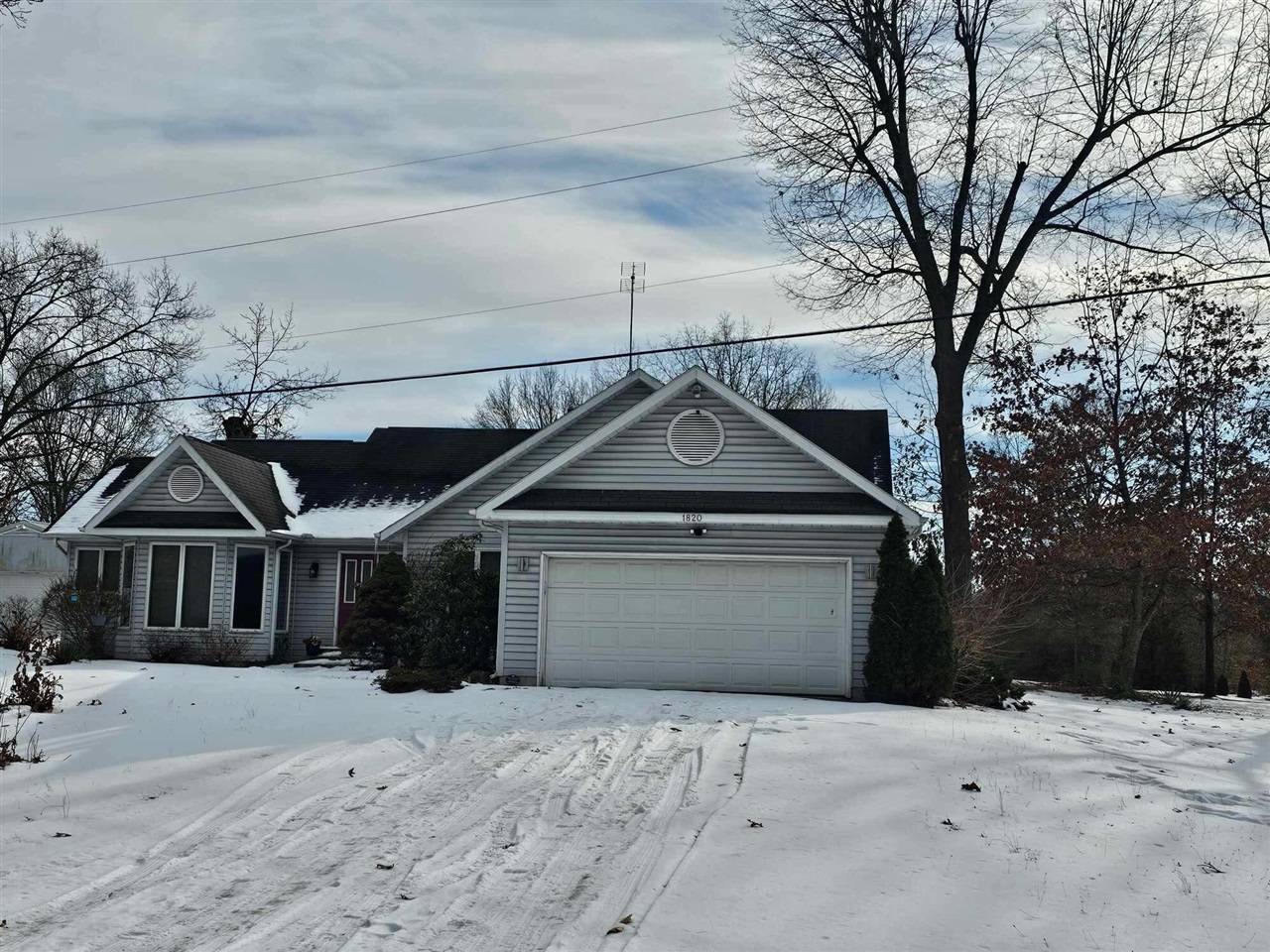 Niles, MI 49120,1820 Ontario Road