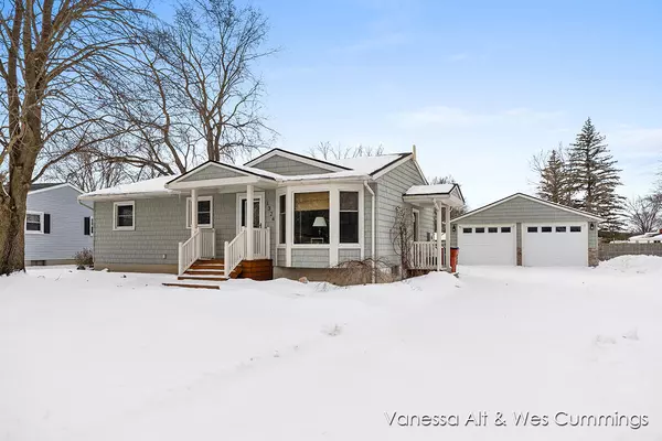 1324 Laurie Gail Drive, Lowell, MI 49331