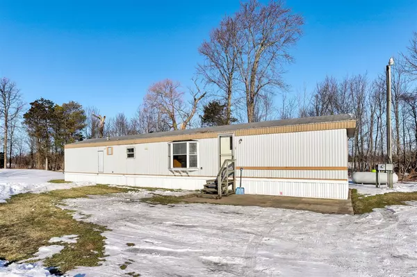 10628 N2A CR 687, South Haven, MI 49090