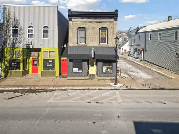 Newaygo, MI 49337-8129,73 W State Road