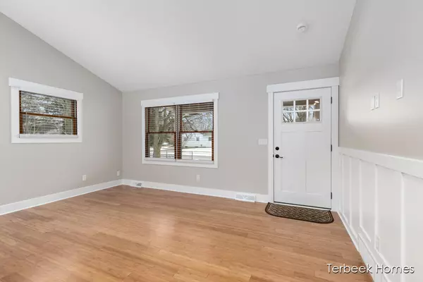 Lowell, MI 49331-1230,292 Jane Ellen Drive