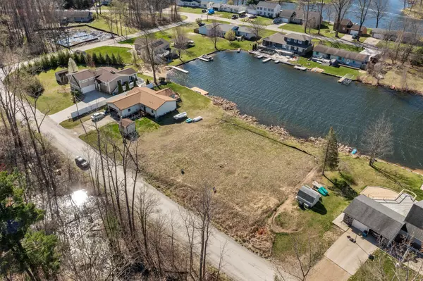 Howard City, MI 49329,V/L E Suwanee Trail