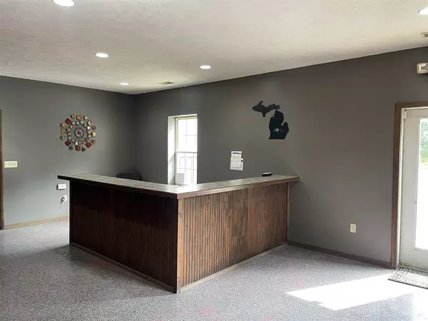 Greenville, MI 48838-7703,512 Industrial Park Drive