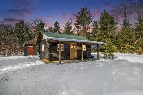 5301 E Bittersweet Lane, White Cloud, MI 49349