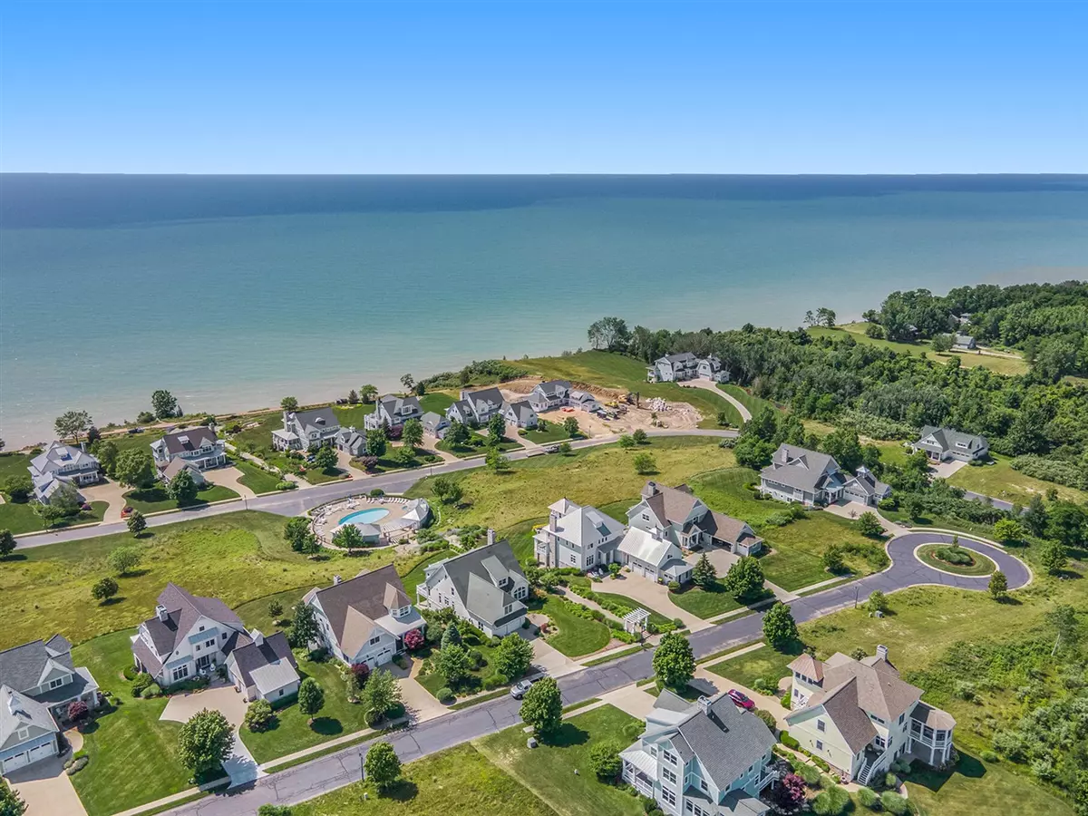 South Haven, MI 49090,657 Lantern Watch Drive