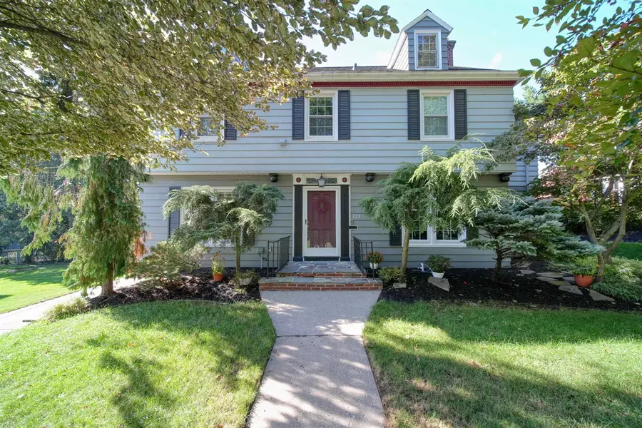 777 Bloomfield Boulevard, Jackson, MI 49203-3959