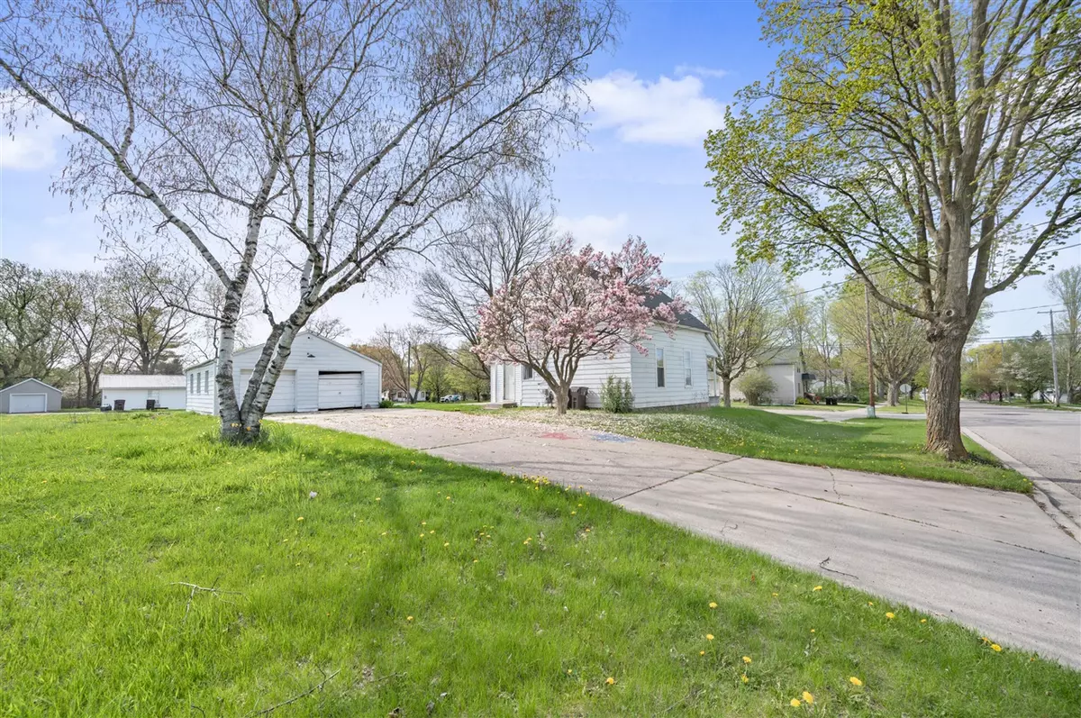 Big Rapids, MI 49307-2215,303 Fuller Avenue