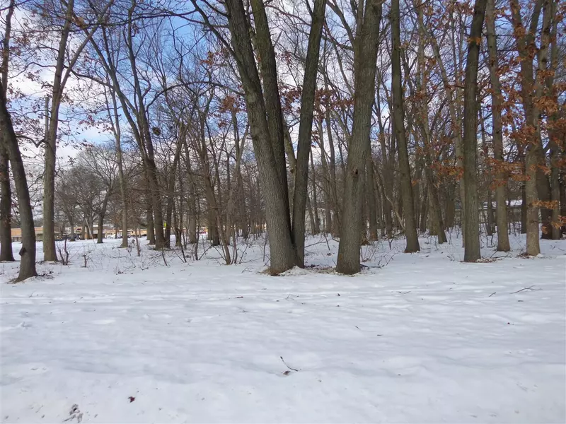 1212 Wesley Avenue, Muskegon, MI 49442-2254