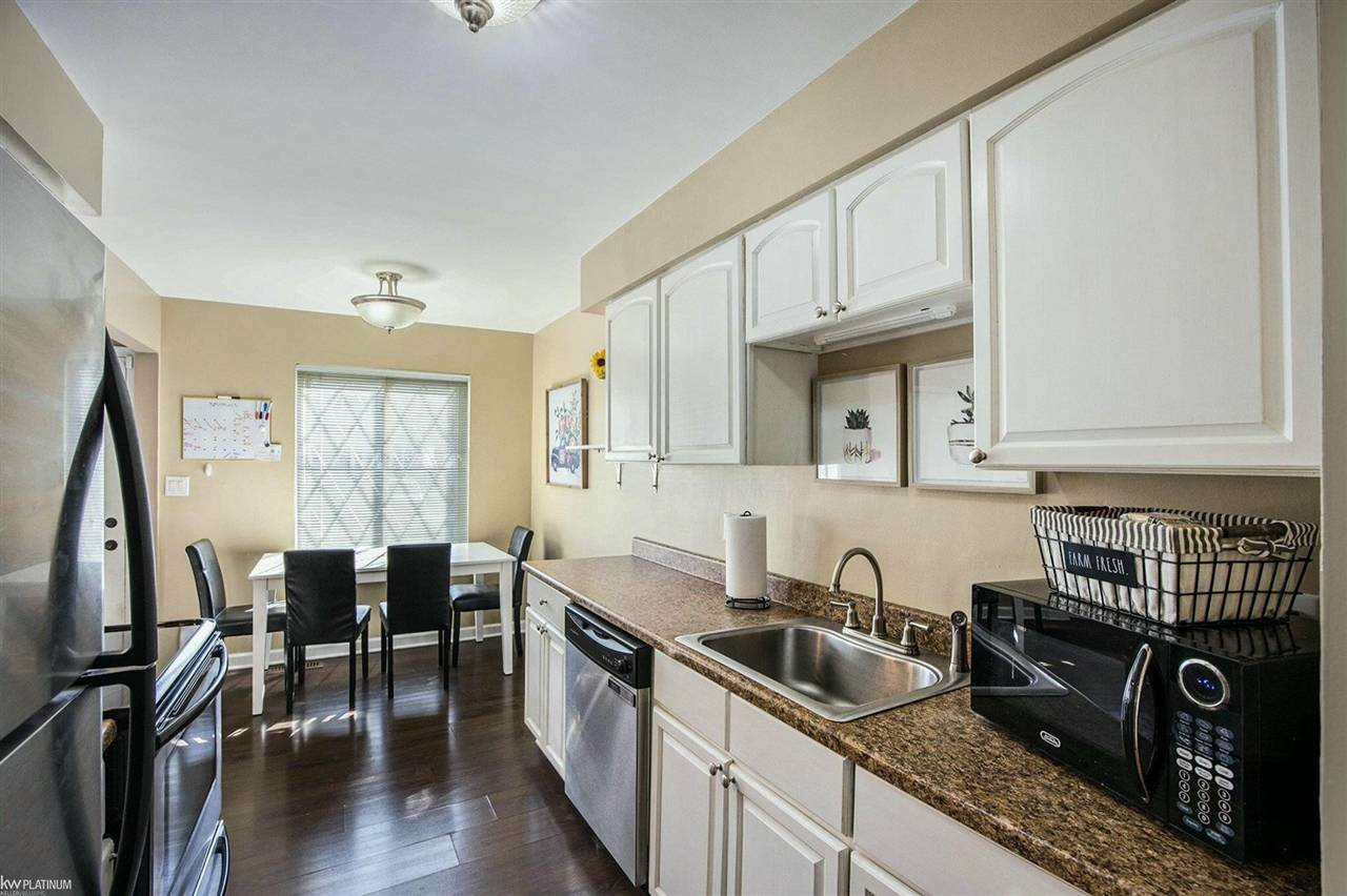 Sterling Heights, MI 48312-2403,13817 Bonington Drive