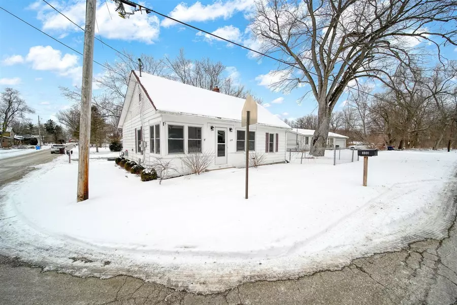 300 Brown Street, Grass Lake, MI 49240-8909