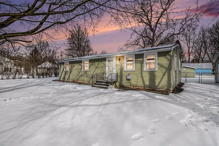 414 Portage Street, Grass Lake, MI 49240-8911