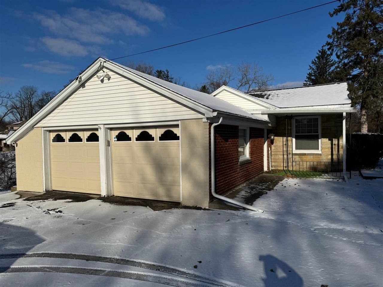 Farmington Hills, MI 48336,23015 INKSTER Road
