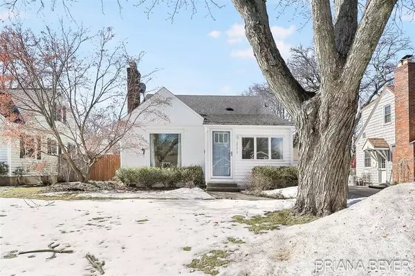 East Grand Rapids, MI 49506,1771 Warwick Road