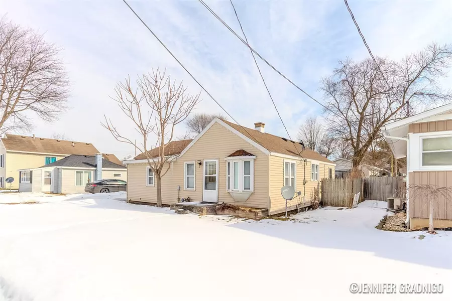 3718 Flamingo Avenue, Wyoming, MI 49509