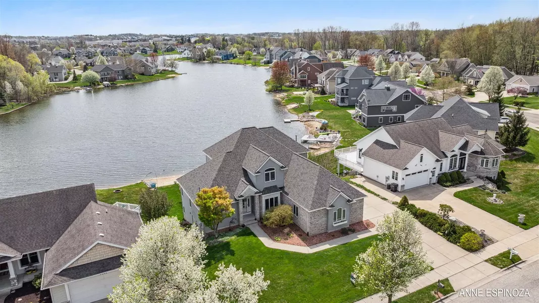 3570 40th Street, Grandville, MI 49418