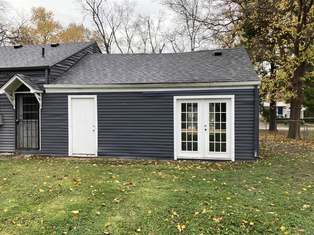 Harper Woods, MI 48225-2089,18646 Old Homestead Drive