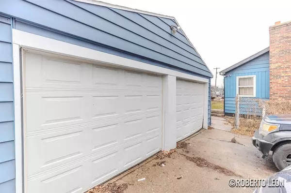 Wyoming, MI 49509-1475,922 Burton Street