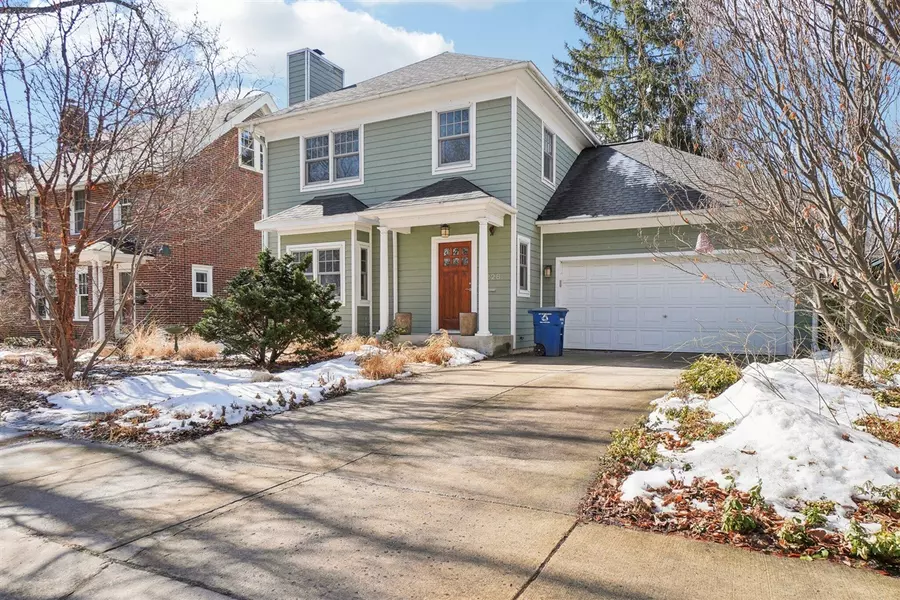1228 Ferdon Road, Ann Arbor, MI 48104-3635
