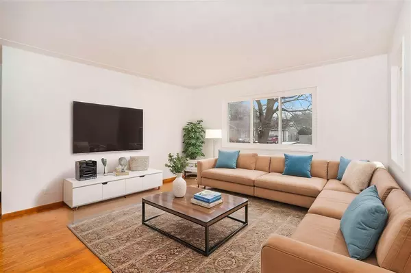 Norton Shores, MI 49441-3348,2228 Leif Avenue