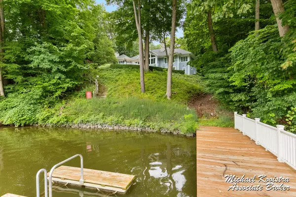 Grand Rapids, MI 49546,6862 Maplecrest Drive