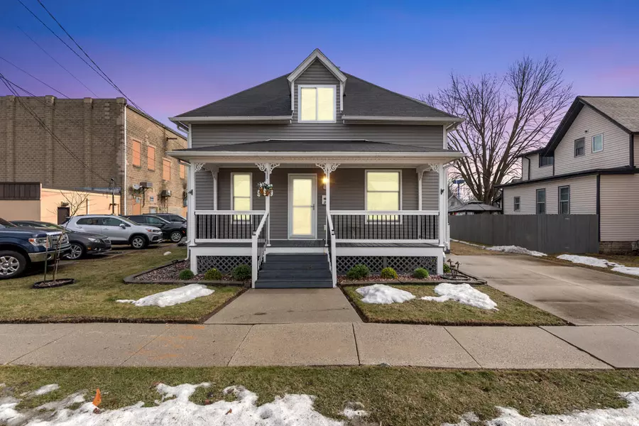 30 Washington Street, Sparta, MI 49345