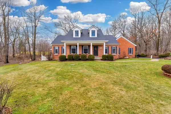 2043 Blackberry Lane, Howell, MI 48855-6440