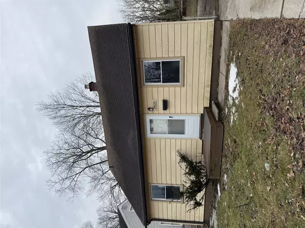 24635 Stanford Street, Dearborn Heights, MI 48125-1614