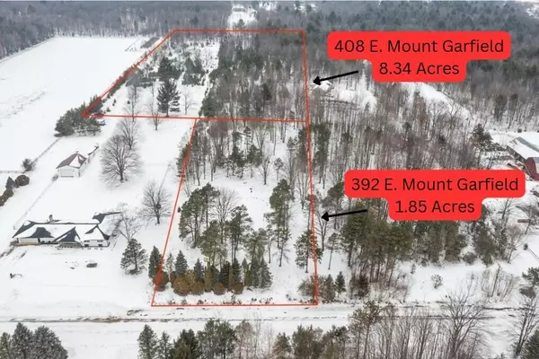 392 E Mt. Garfield, Norton Shores, MI 49441