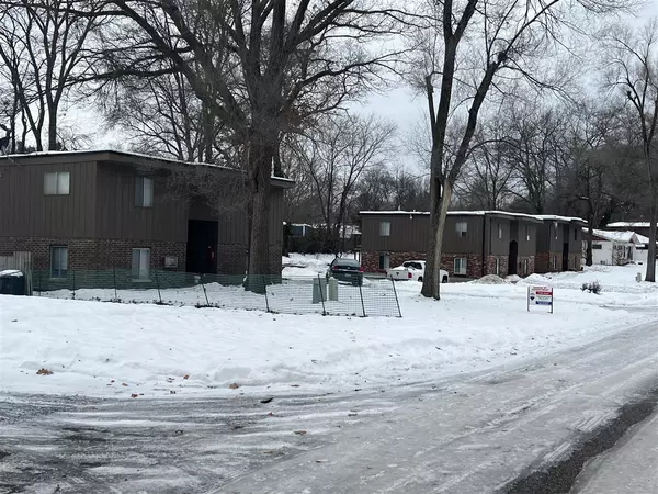 715 Buchanan Avenue, Kalamazoo, MI 49008