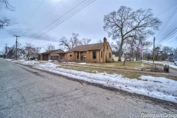 North Muskegon, MI 49445,513 First Street
