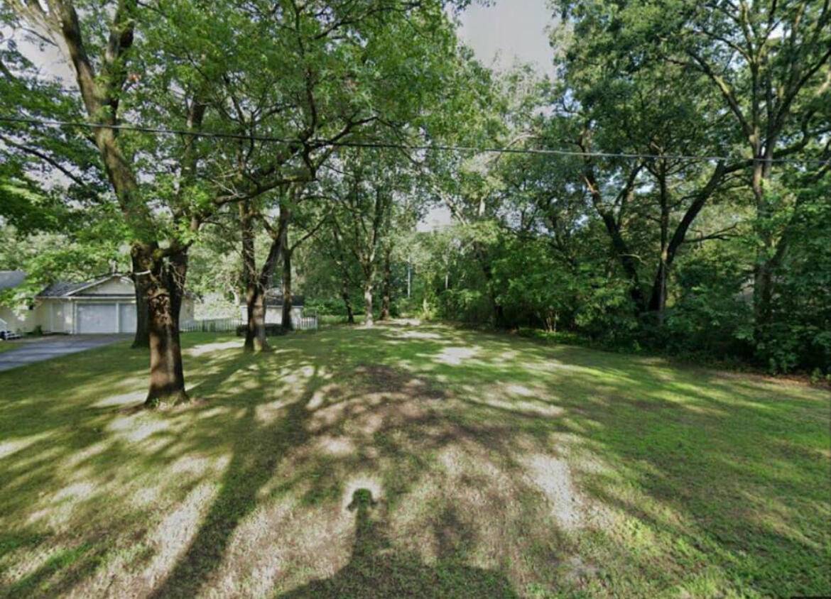 2926 Valk Street, Norton Shores, MI 49444